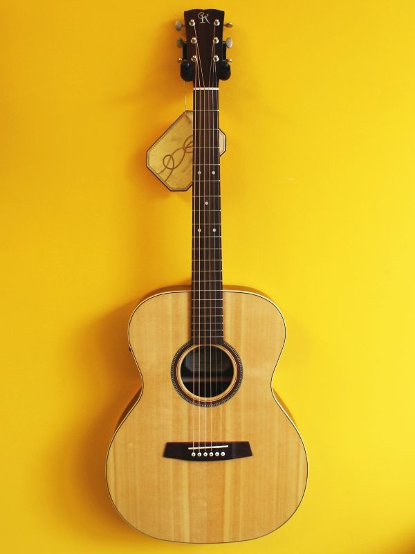 Kremona F15E Electroacoustic Folk Guitar